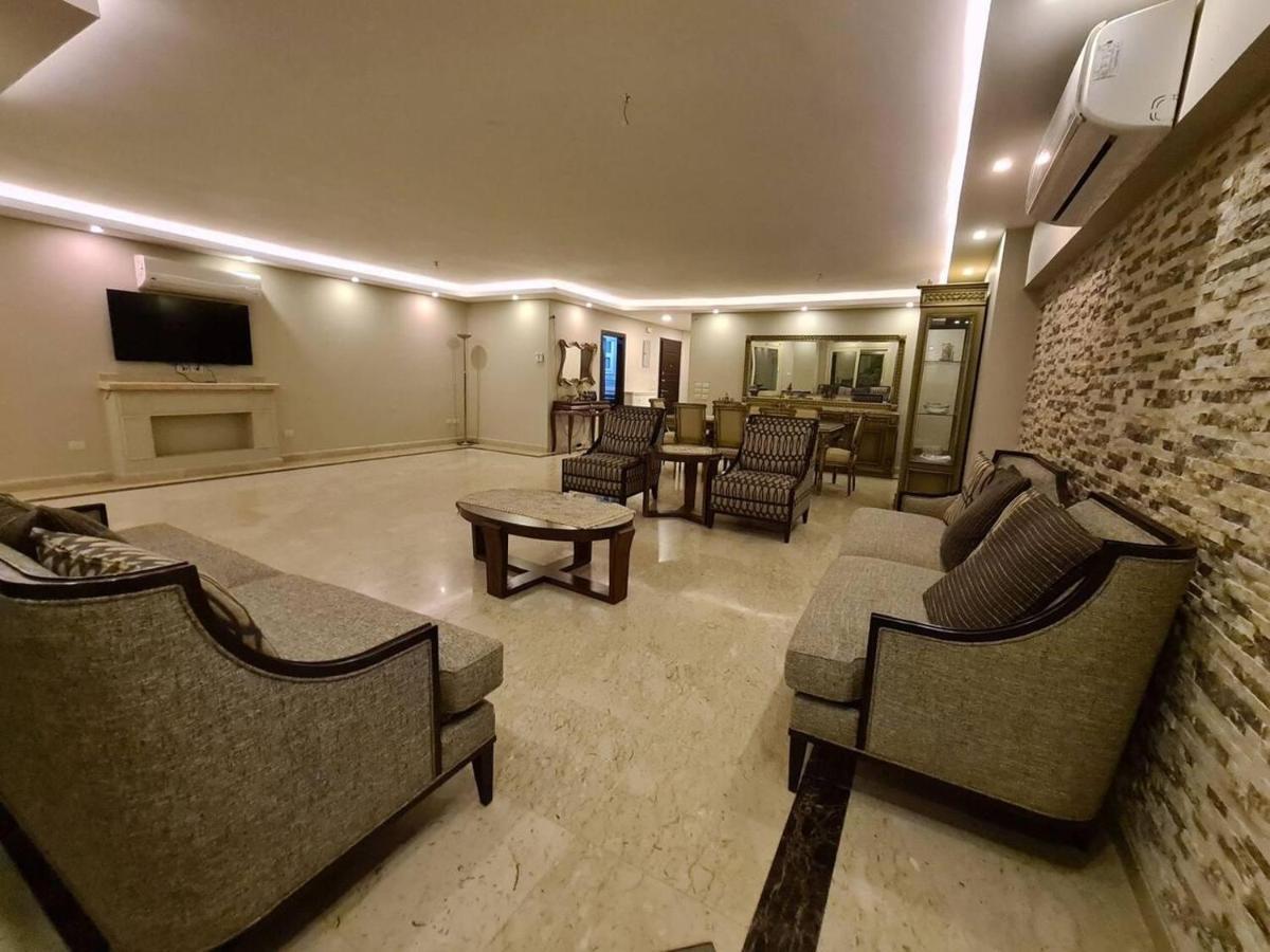 Spacious Executive Luxury Apartment With Balcony Kaherah Luaran gambar